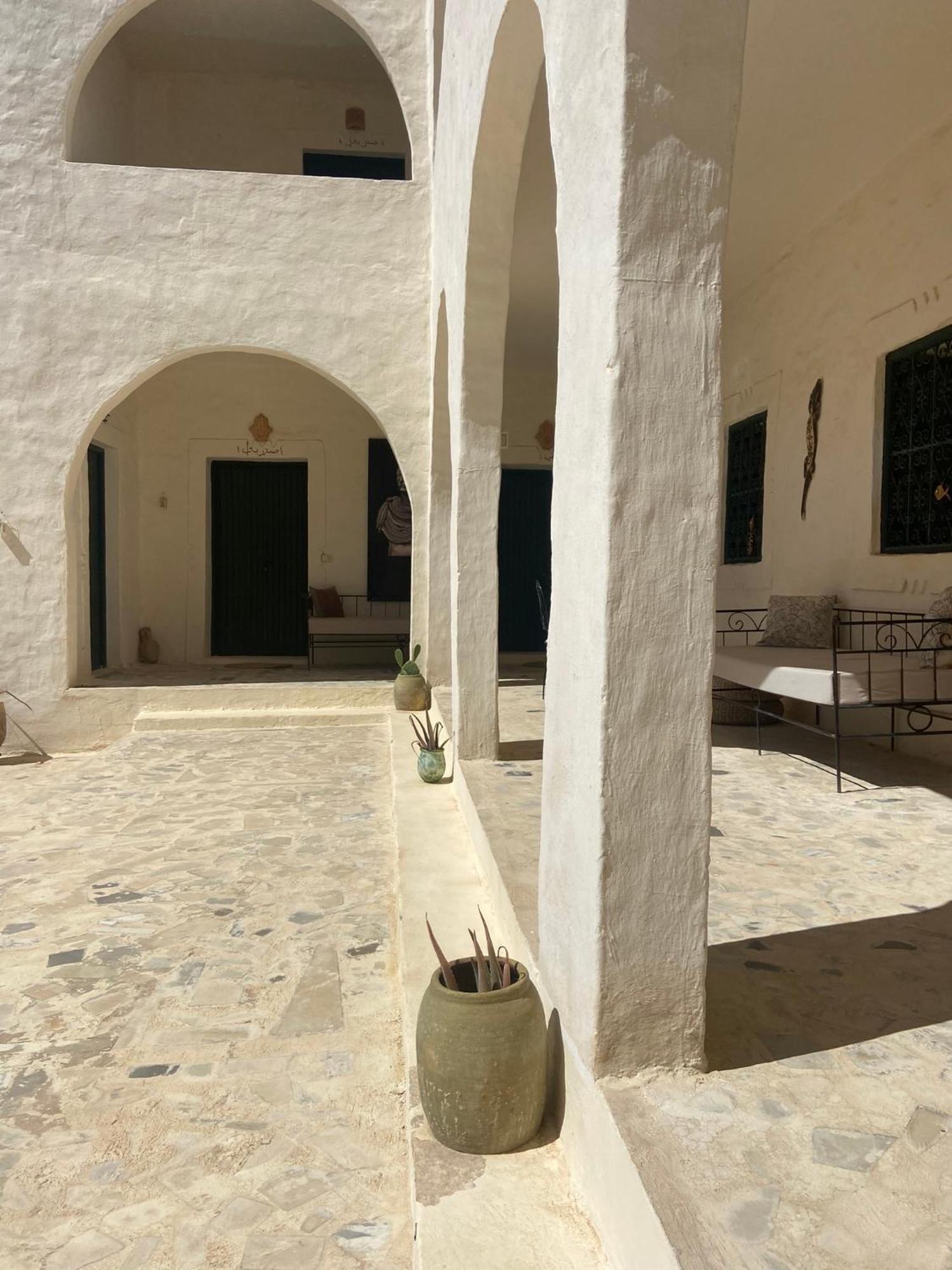 Dar Oueghlani - Maison D'Hotes El Mây Exteriér fotografie